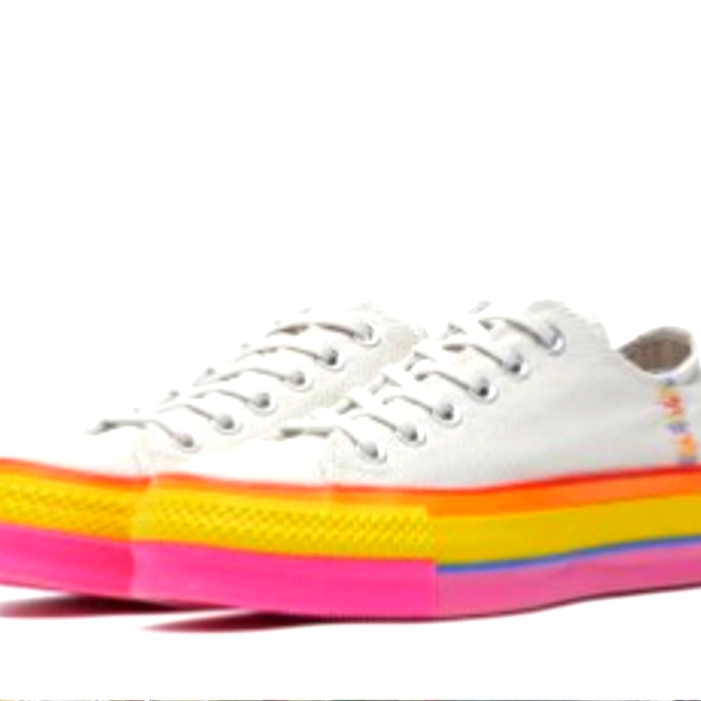 Converse Chuck Taylor All Star Lift Low Rainbow Vintage 🌈 White size 7
